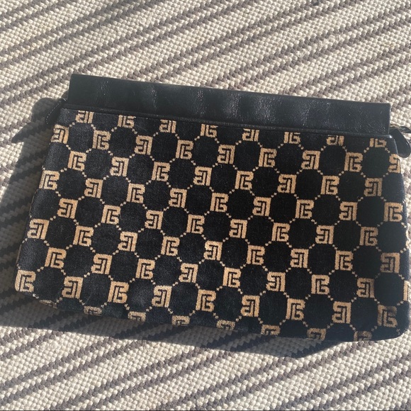 Vintage Velvet Balmain Clutch - Picture 3 of 6
